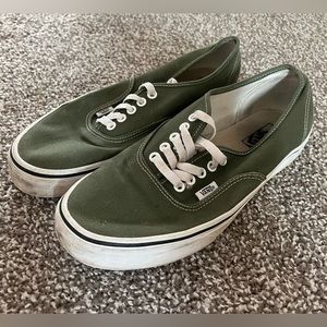 Vans Authentics